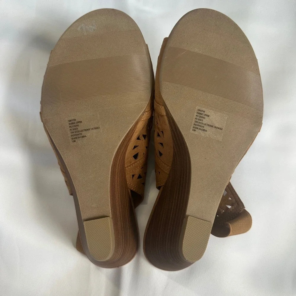 torrid wedge sandals